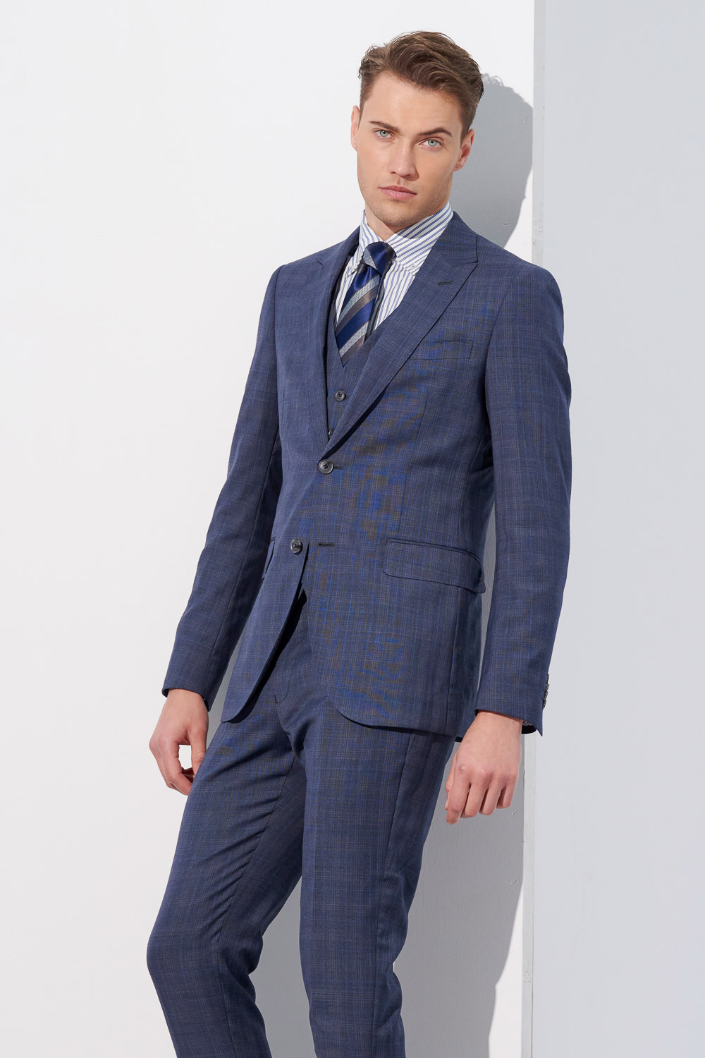 SST&C Gray and Blue Check Pattern Machine Washable Tailored Suit Vest | 0512304004  (Outlet)_3