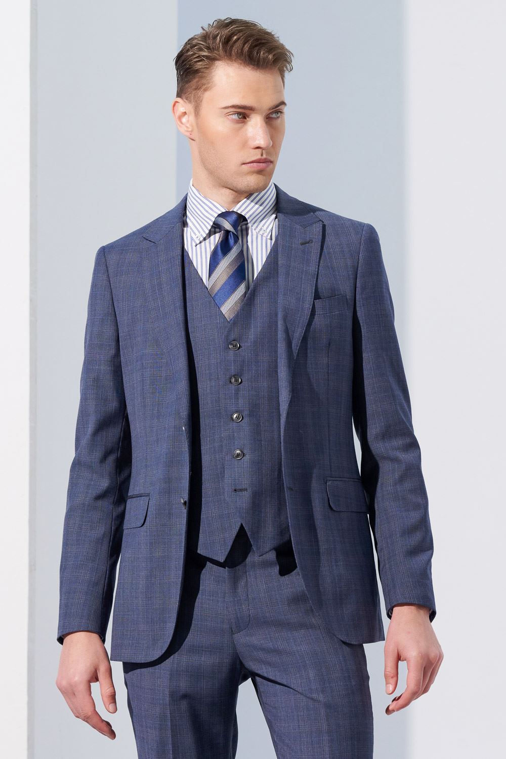 SST&C Gray and Blue Check Pattern Machine Washable Tailored Suit Vest | 0512304004  (Outlet)_4