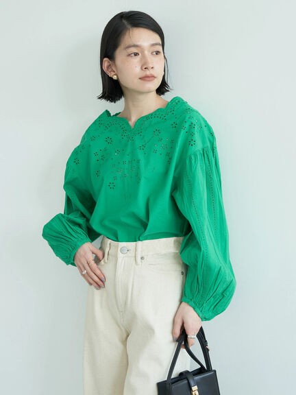 刺繡小花扇形花邊領口上衣(HA32L0A12C0) - AMERICAN HOLIC