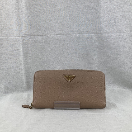 【新莊宏匯廣場店】PRADA/長夾錢包//1M0506