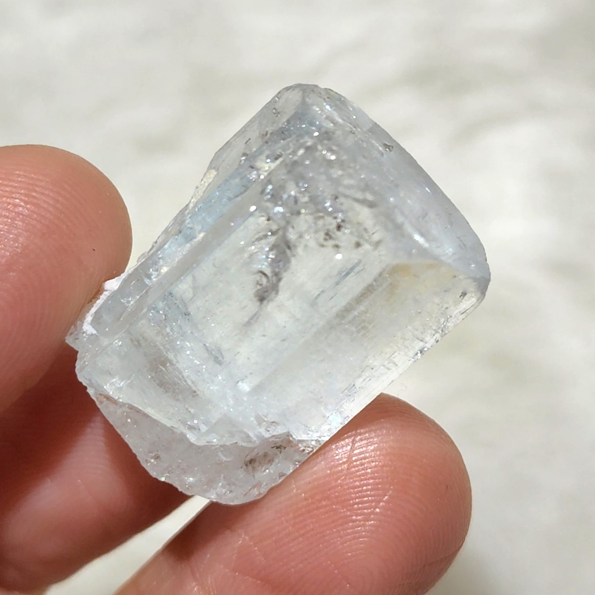 寶石級巴基斯坦海水藍寶原礦晶體230217-22號 ~好人緣、對應喉輪、增加溝通能力、也是旅行及以海維生職業的護身符~_5