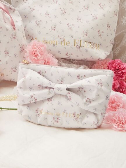 典雅花卉蝴蝶結造型手拿包(8A31FJJ2900) - Maison de FLEUR