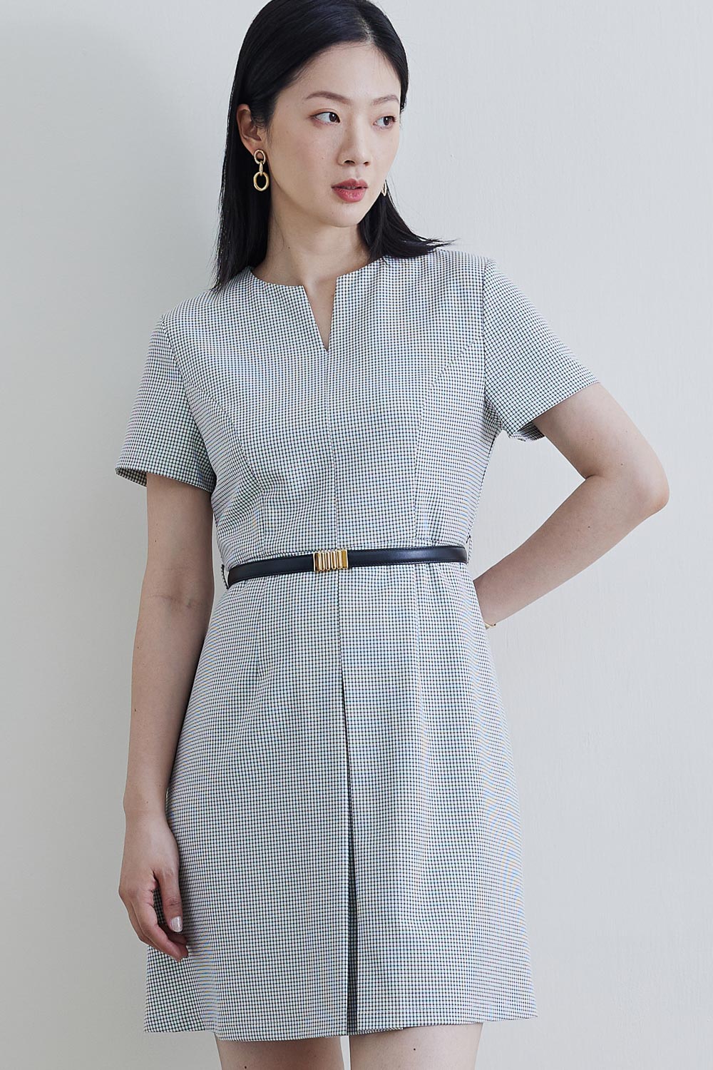 SST&C #Online Exclusive  V-Neck Pleated Check Pattern Dress | 8562203001  (Outlet)_2