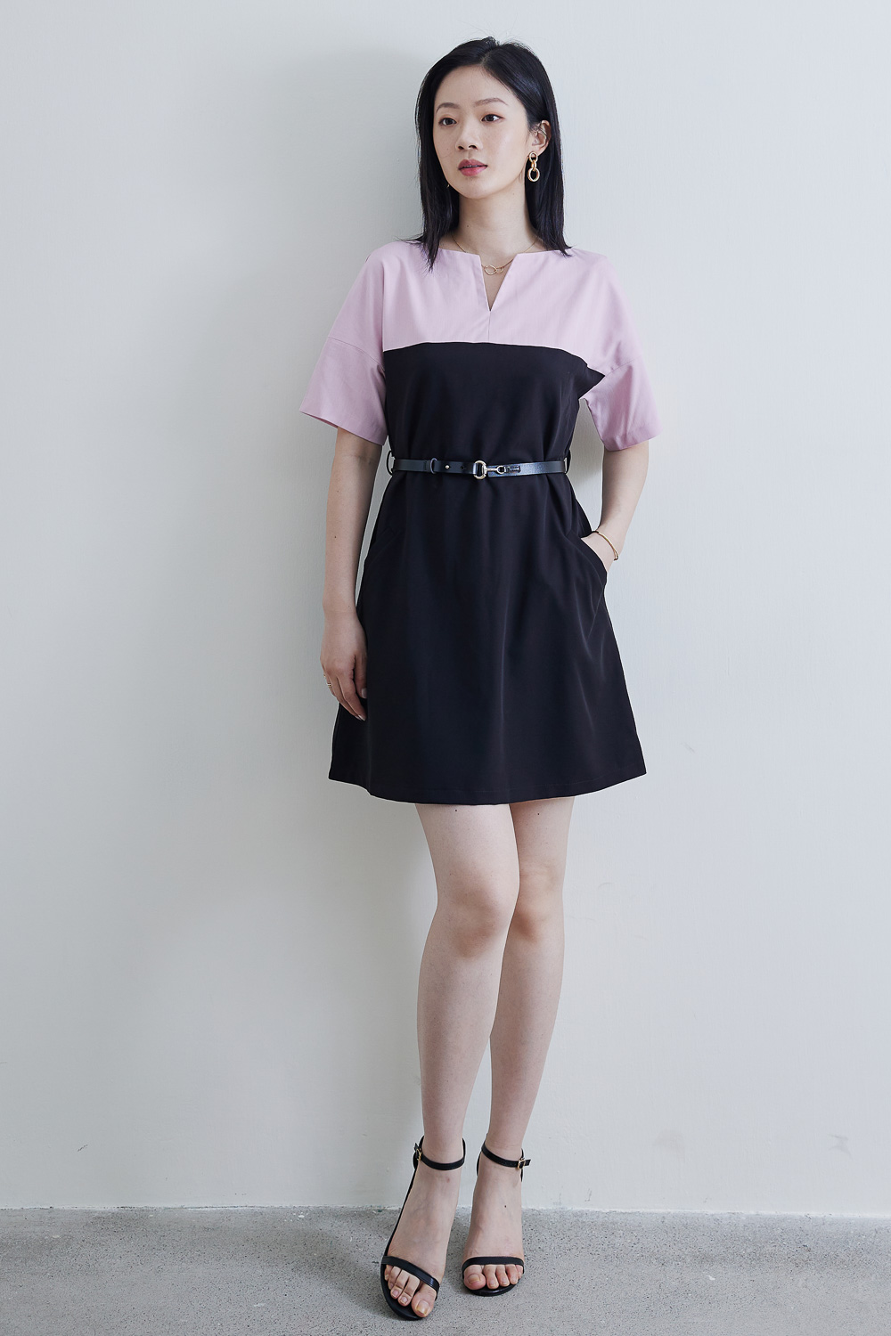 SST&C #網路獨賣款 粉黑撞色附腰帶洋裝 | 8562206001 (outlet)_0