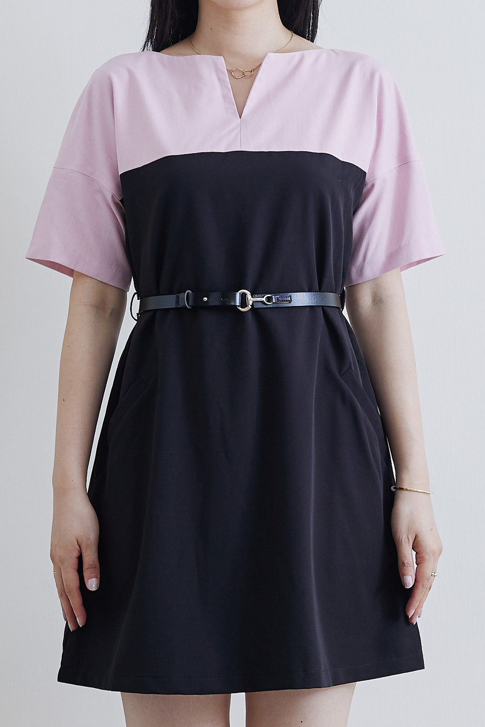 SST&C #網路獨賣款 粉黑撞色附腰帶洋裝 | 8562206001 (outlet)_2