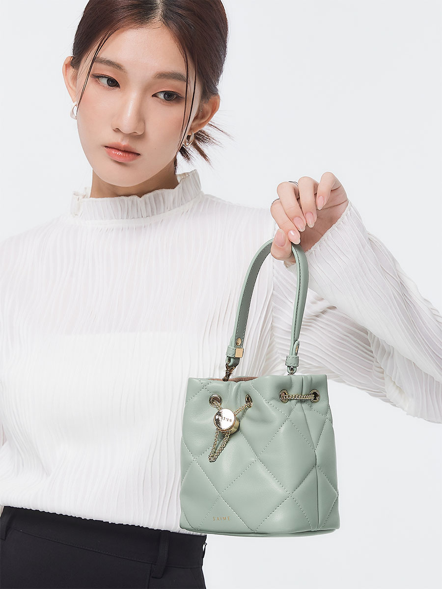 送料込★S’AIME★菱格絎縫束口小水桶包★2way キルティングBAG S'AIME 菱格絎縫束口小水桶包｜S'AIME 東京企劃