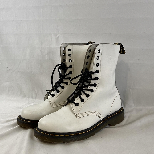 Dr.Martens 白色- 2nd STREET TAIWAN 官方網路旗艦店