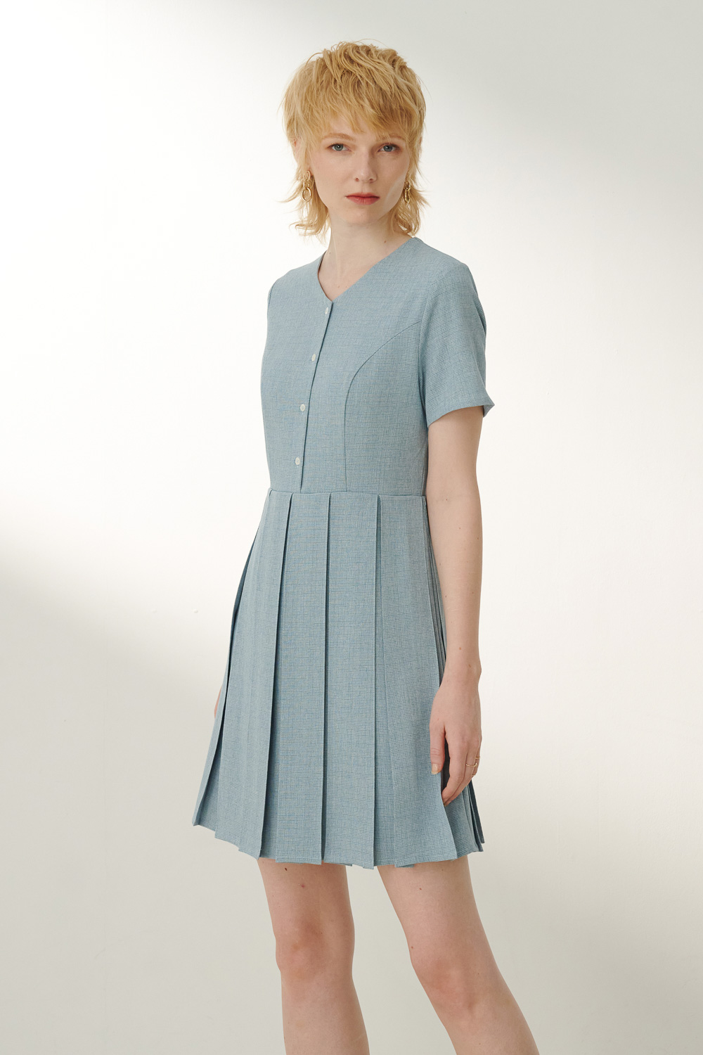 SST&C Aqua V-Neck Pleated Dress | 8562306001  (Outlet)_0