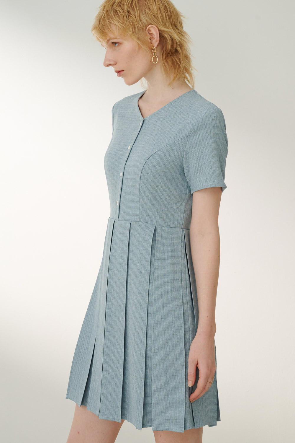 SST&C Aqua V-Neck Pleated Dress | 8562306001  (Outlet)_3