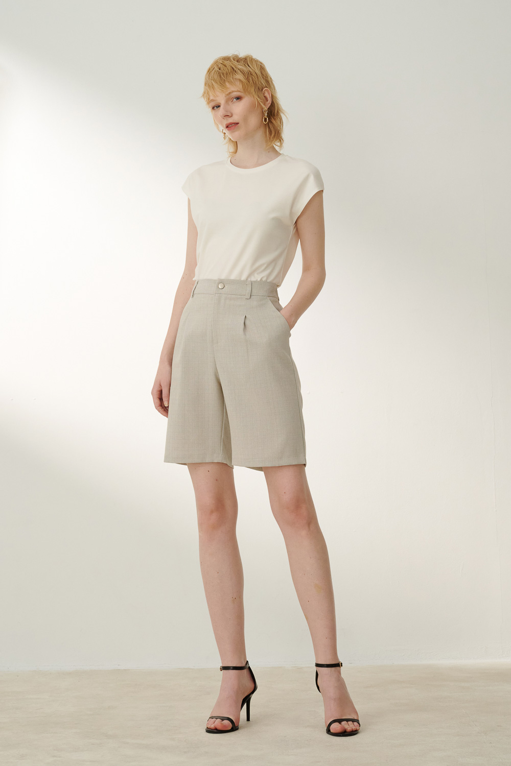 SST&C Light Beige Casual Shorts | 8262306001  (Outlet)_3