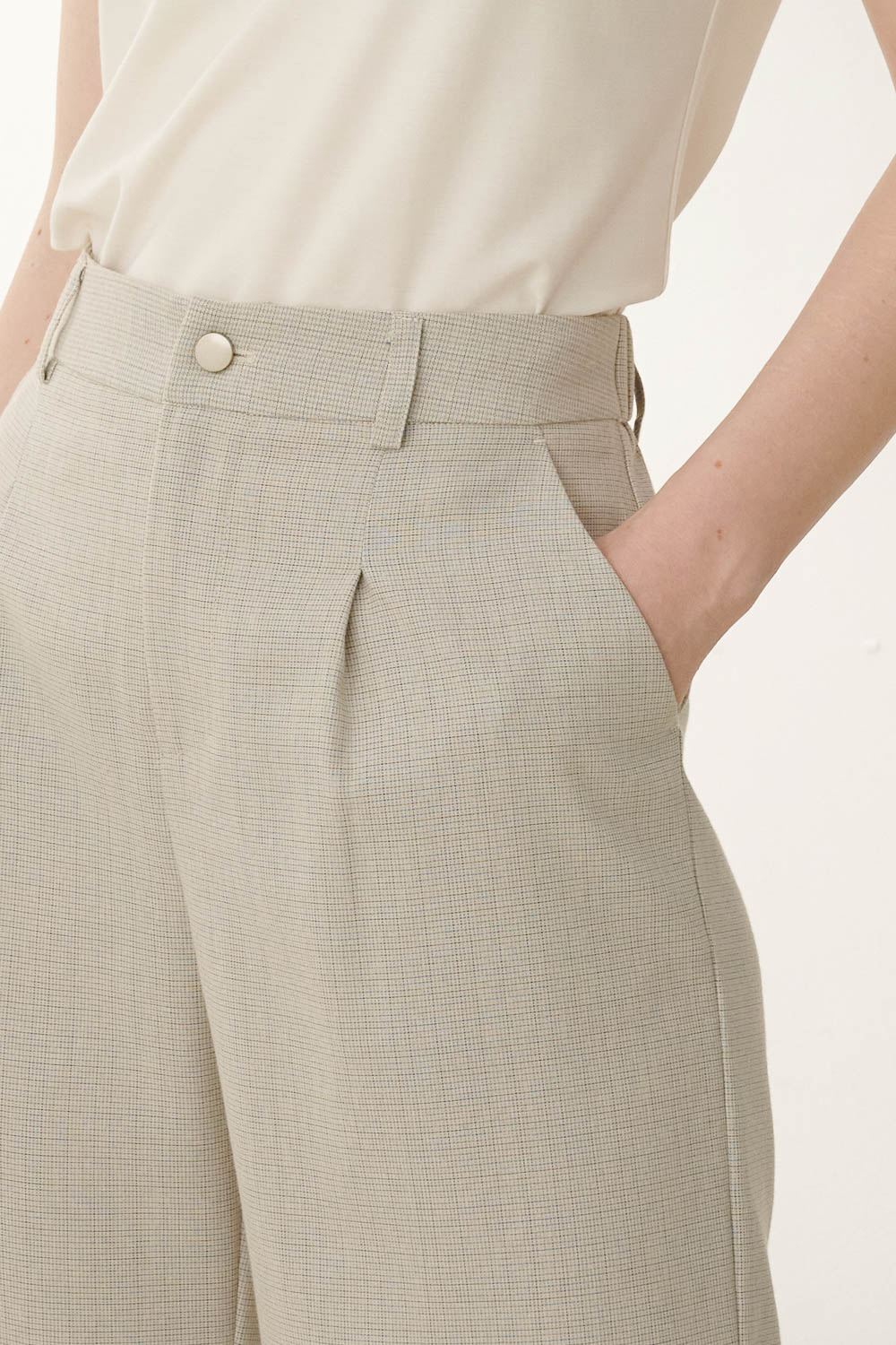 SST&C Light Beige Casual Shorts | 8262306001  (Outlet)_5