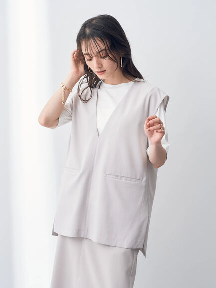 俐落V領落雙口袋背心(7C36L0X0100) - YECCA VECCA