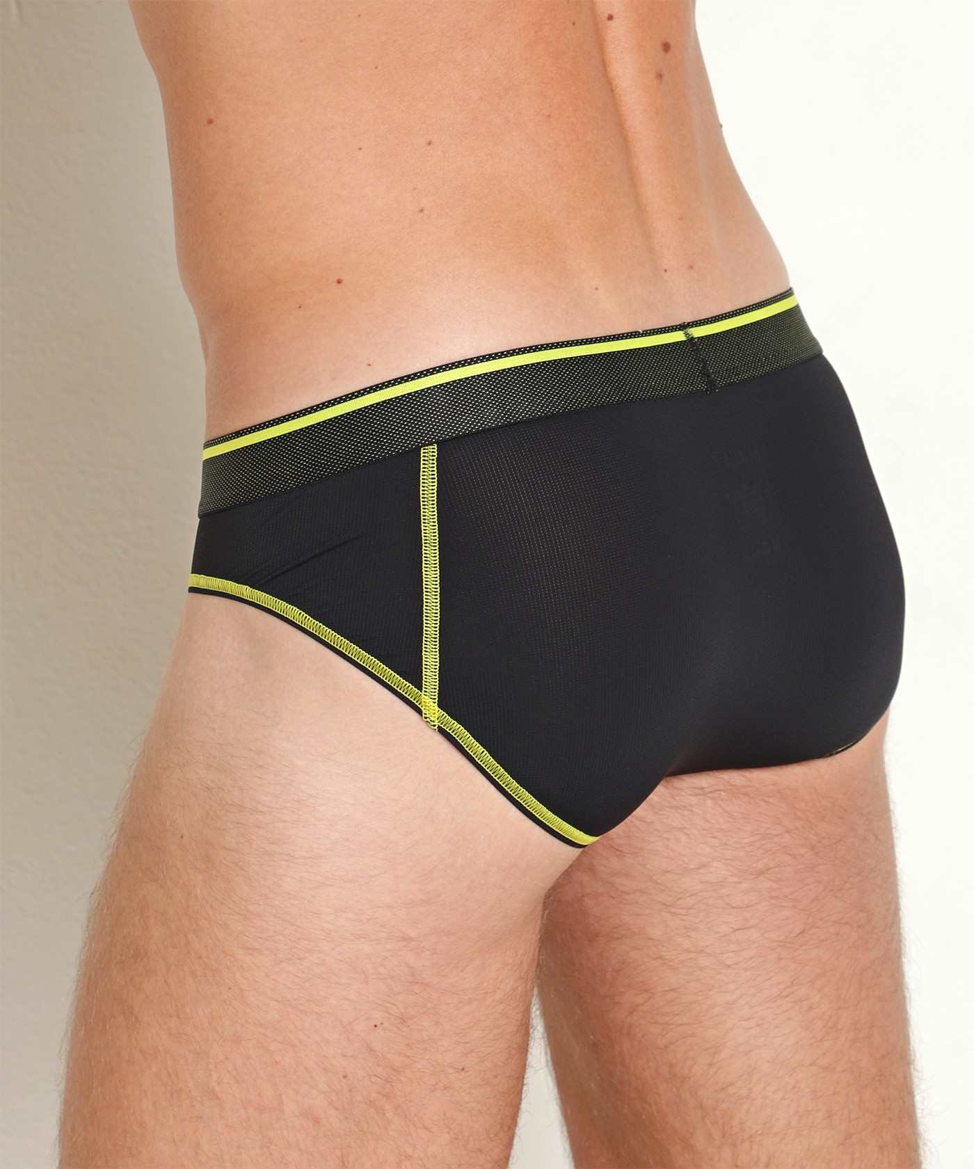 Speed Dri Breeze Mesh-超進化輕呼吸/低腰三角褲-(透氣/乾爽/機能運動內著)_7