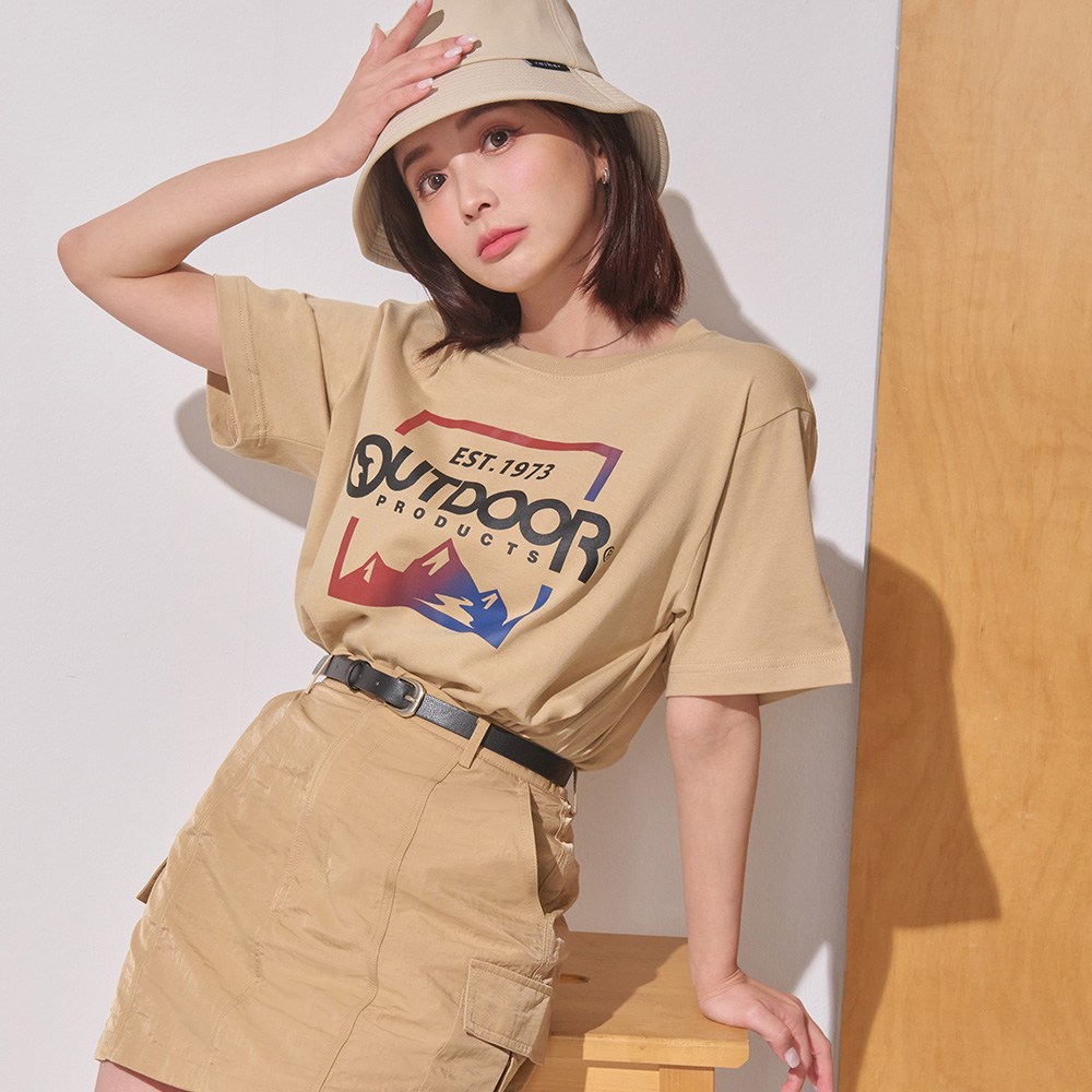 【OUTDOOR】OUTDOOR山峰印花T恤-杏色 ODC533MEBE (ODCLO)