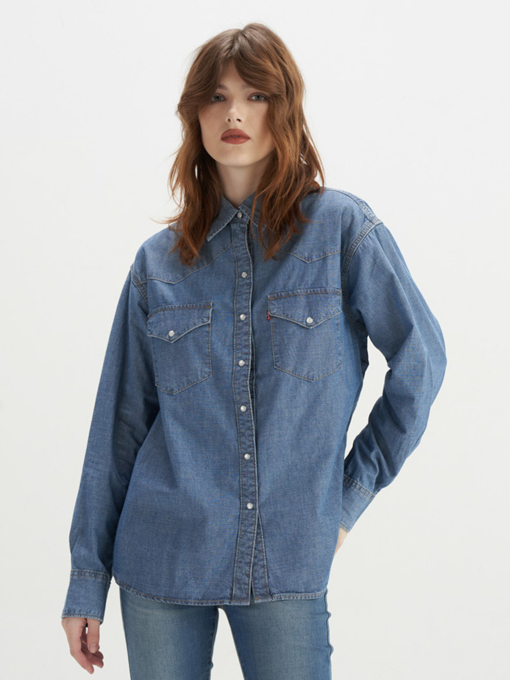 女款 Oversize寬鬆版牛仔襯衫外套 / 精工中藍染水洗 熱賣單品