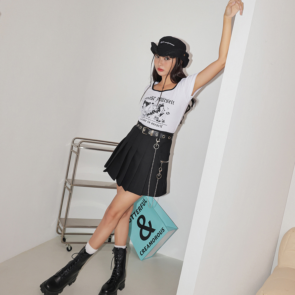 自信女孩抓皺上衣-白【KT223243】-3色_2