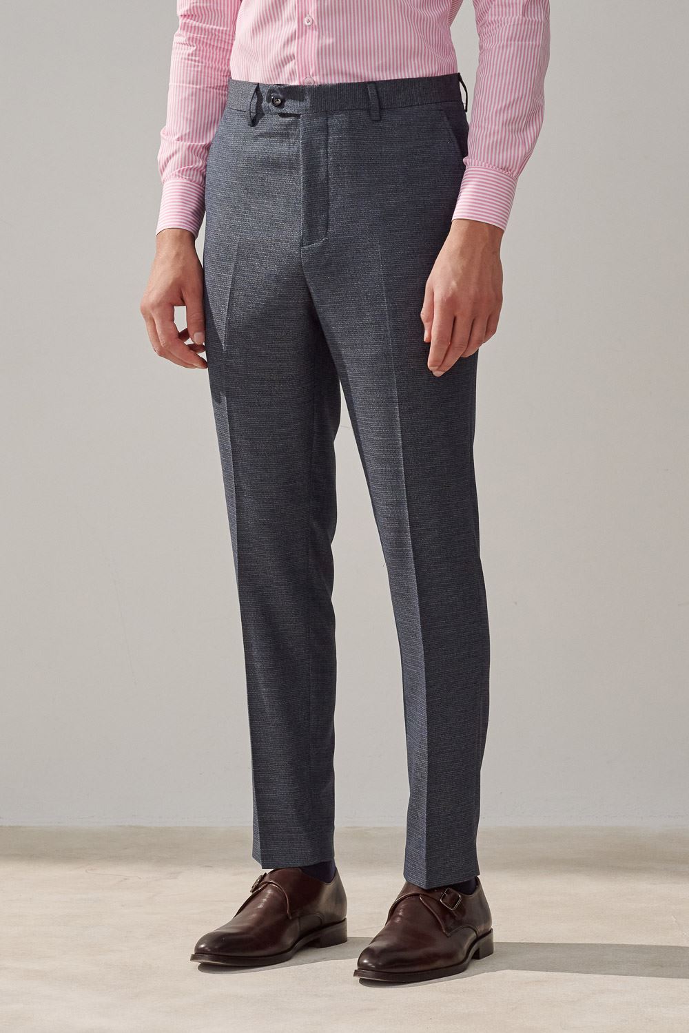 SST&C Gray Textured Tailor Fit Trousers | 0212308002  (Outlet)_1