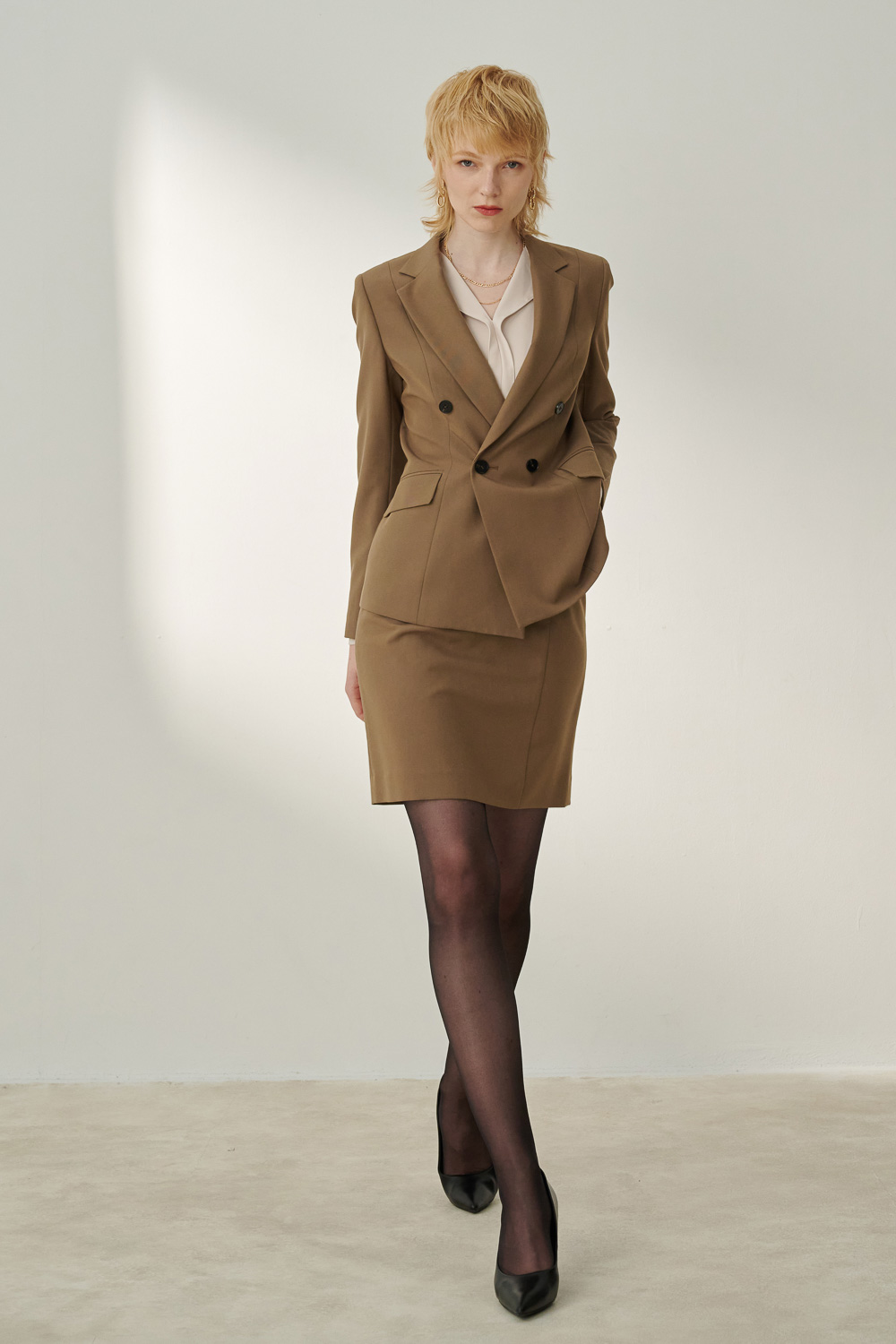 SST&C Khaki Square-Neck Double-Breasted Suit Jacket | 7162308003  (Outlet)_4