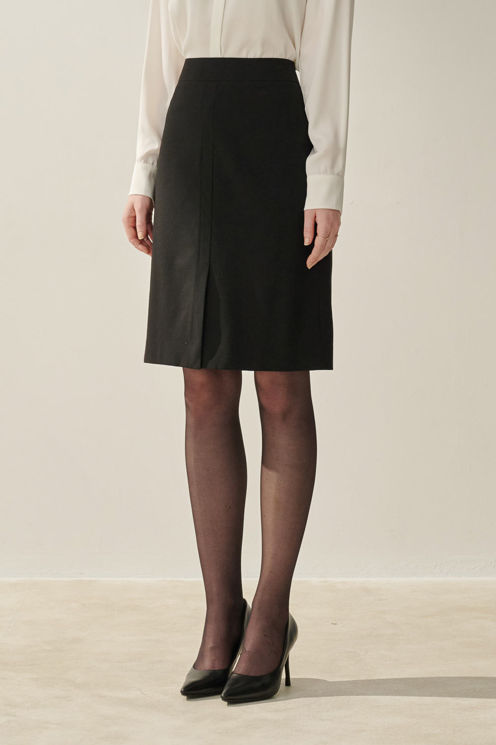 SST&C Black Skirt | 7462308001  (Outlet)_1