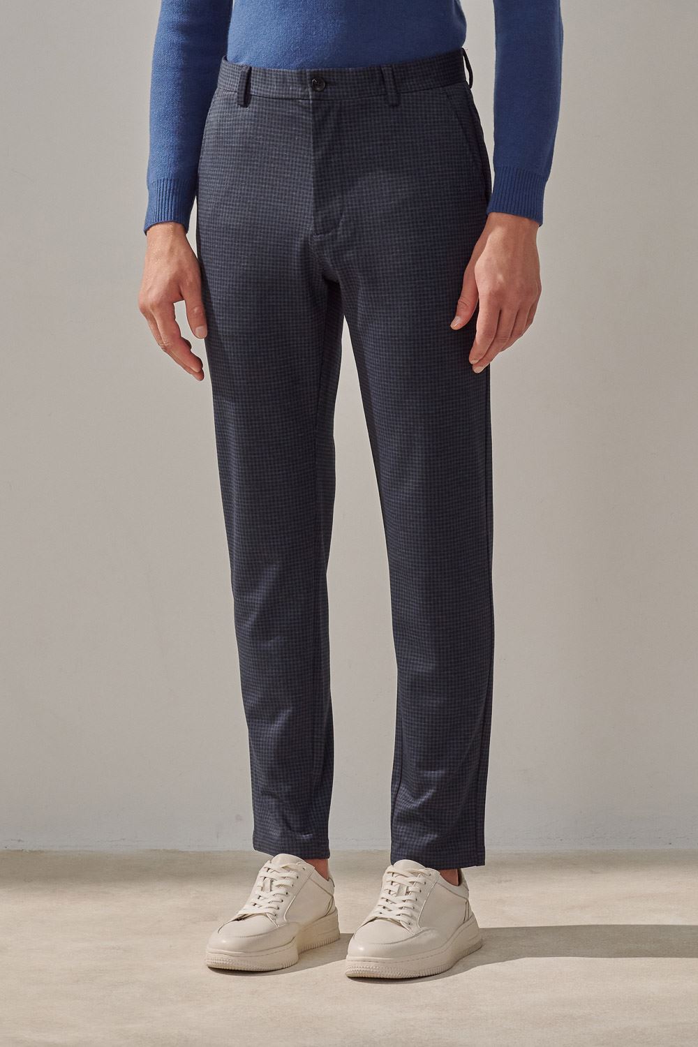 SST&C Navy Check Pattern Elastic Comfortable Slim Fit Casual Trousers | 1212309001  (Outlet)_1