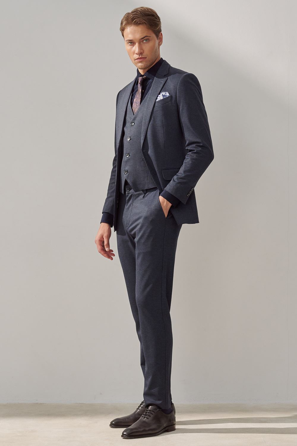SST&C Navy Check Pattern Elastic Comfortable Slim Fit Casual Trousers | 1212309001  (Outlet)_4