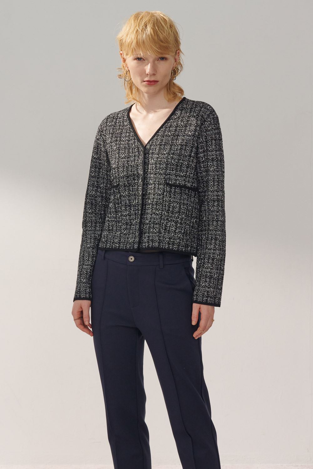 SST&C Black Tweed Cardigan Sweater | 8662309006  (Outlet)_2