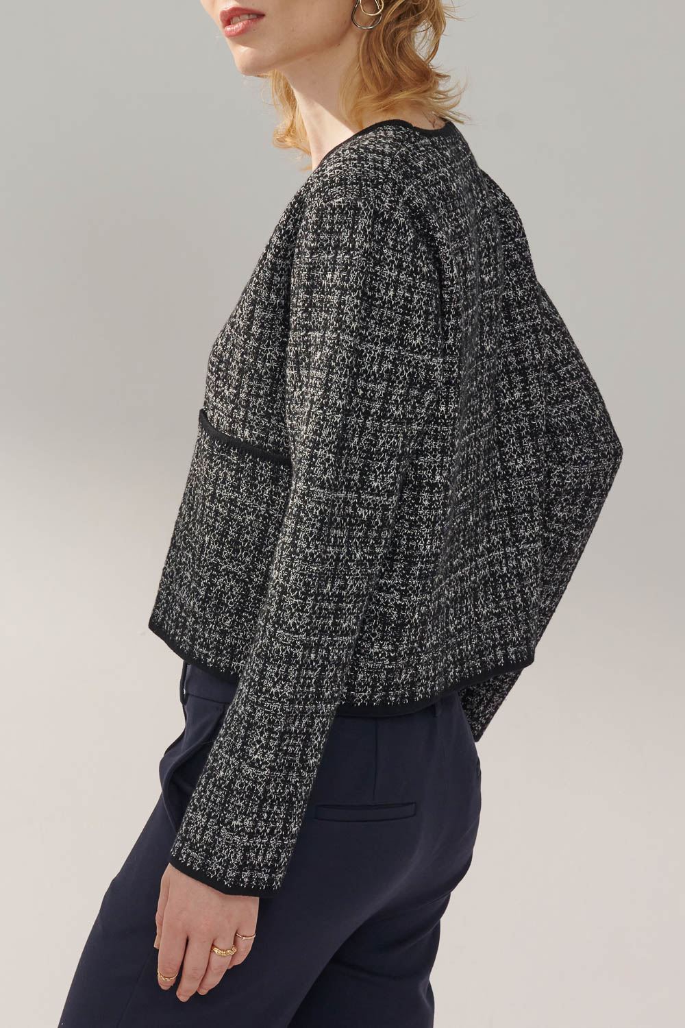 SST&C Black Tweed Cardigan Sweater | 8662309006  (Outlet)_4