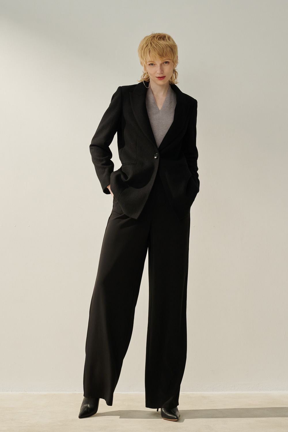 SST&C Black Cropped Wool Coat | 8962309003  (Outlet)_3