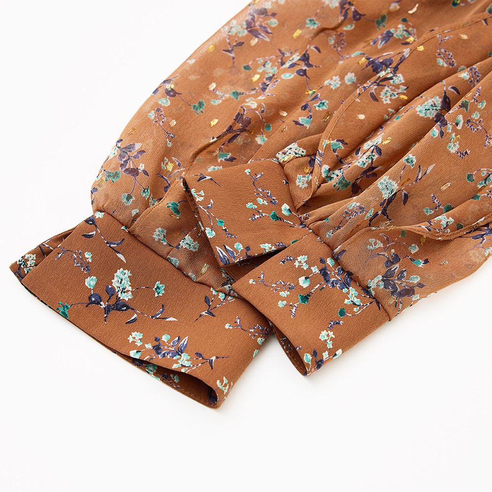 ILEY伊蕾 琥珀光芒滿版印花荷葉上衣(磚色；M-XL)1233081401_3
