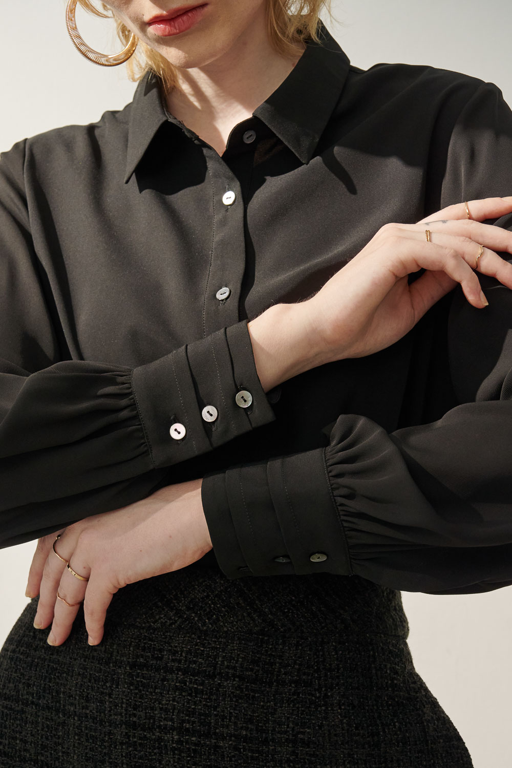 SST&C Black Shirt Collar Elegant Cuff Top | 7662310002  (Outlet)_6