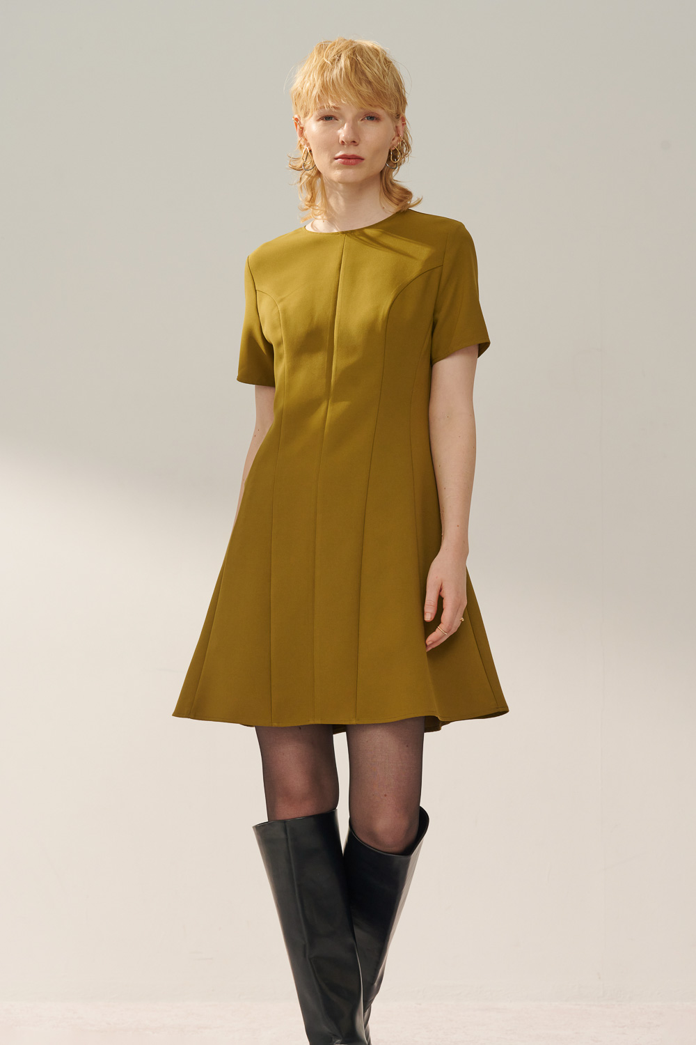SST&C Olive Green Round Neck Slim Waist Dress | 8562310005  (Outlet)_2
