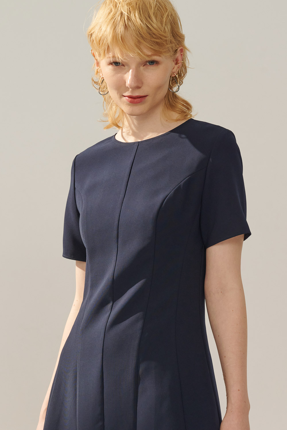 SST&C Dark Blue Round Neck Slim Waist Dress | 8562310006  (Outlet)_1