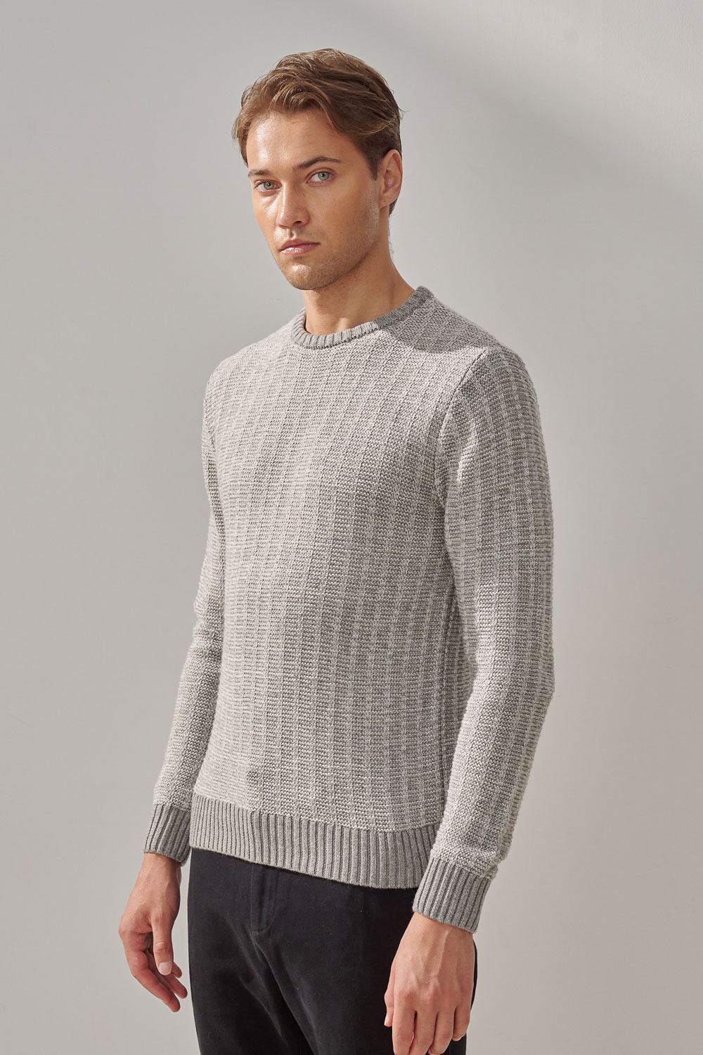 SST&C Cloud Gray Two-Tone Textured Crew Neck Sweater | 1112310003  (Outlet)_0