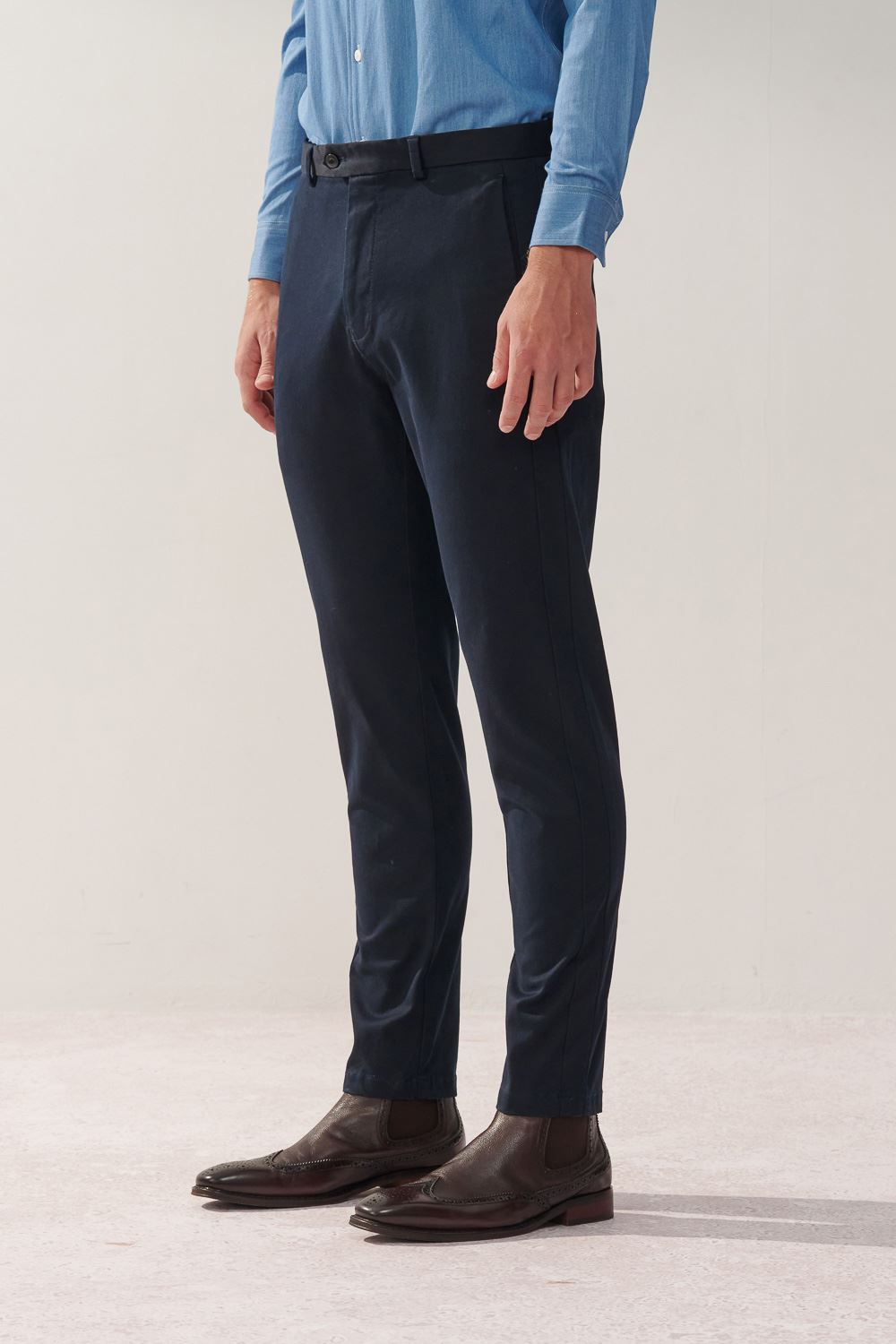 SST&C Night Blue Elastic Slim Fit Casual Trousers | 1212310006  (Outlet)_1