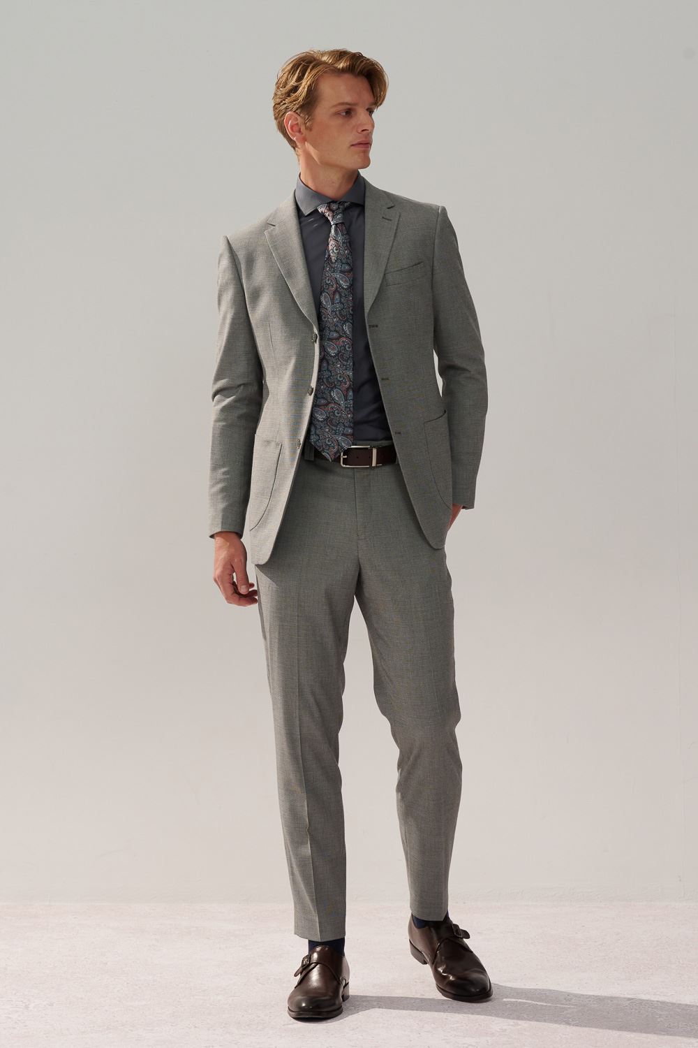 SST&C Light Gray Textured Tailor-Fit Suit Jacket | 0112310008  (Outlet)_2