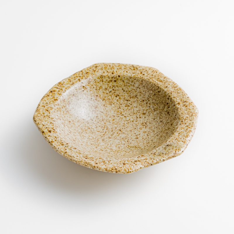WAGA 古樸手感 14cm 陶瓷六角碟｜米｜單品_0