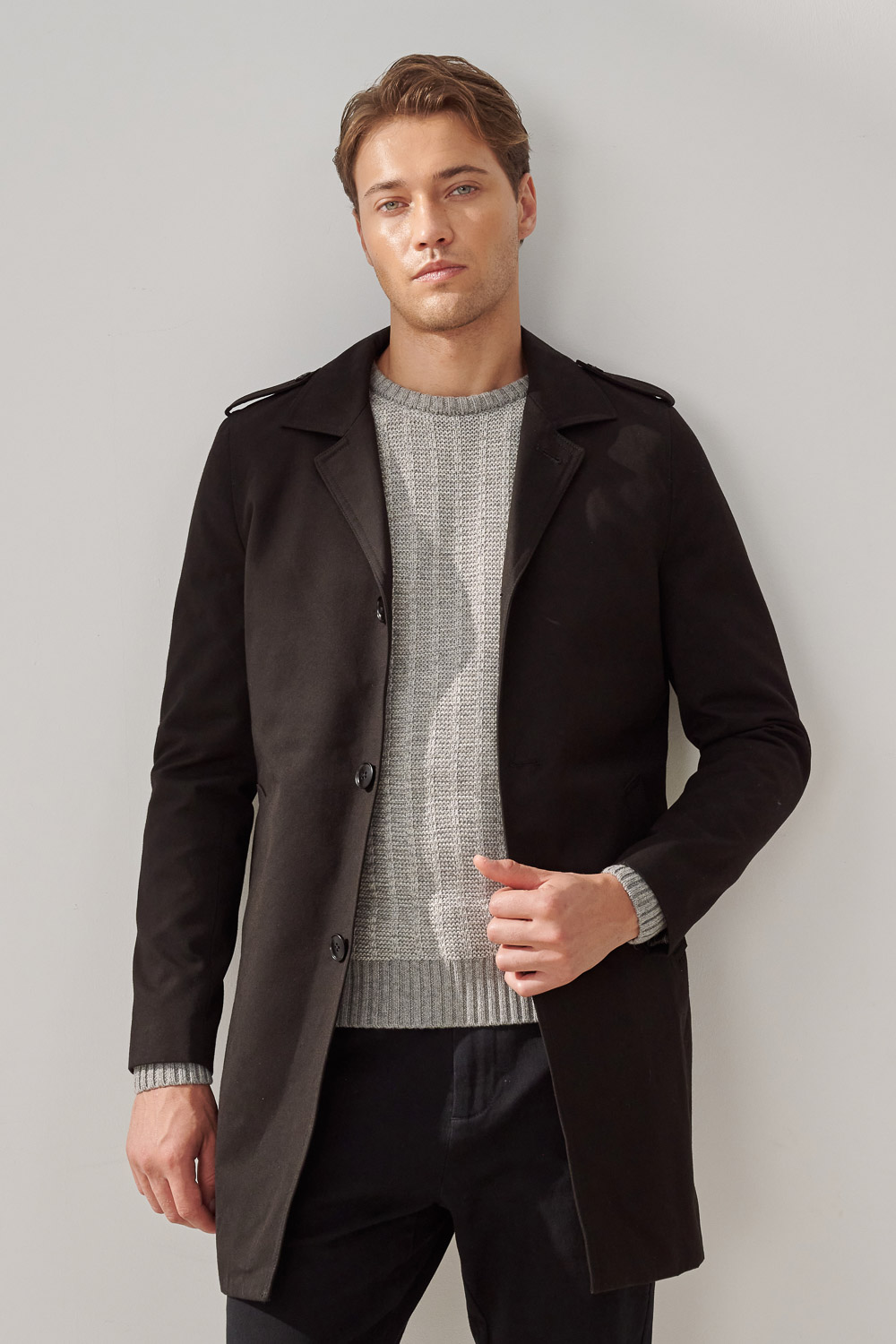 SST&C Black Single Breasted Trench Coat | 5012310003  (Outlet)_1