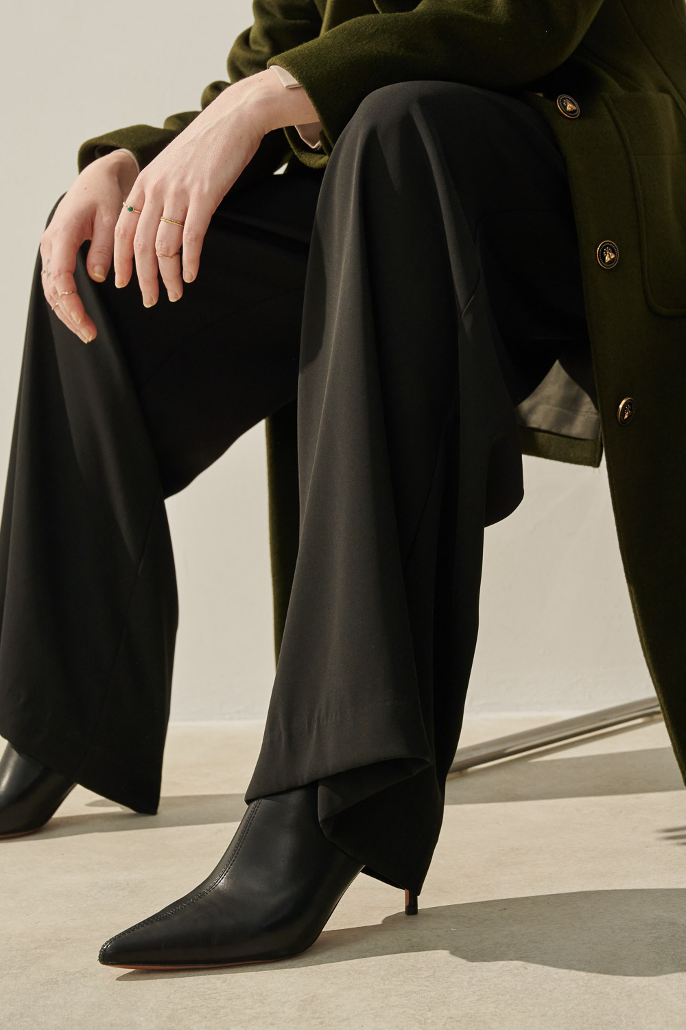 SST&C #Online Exclusive  Black Mid-Rise Pleated Wide Trousers | 8262310004  (Outlet)_6