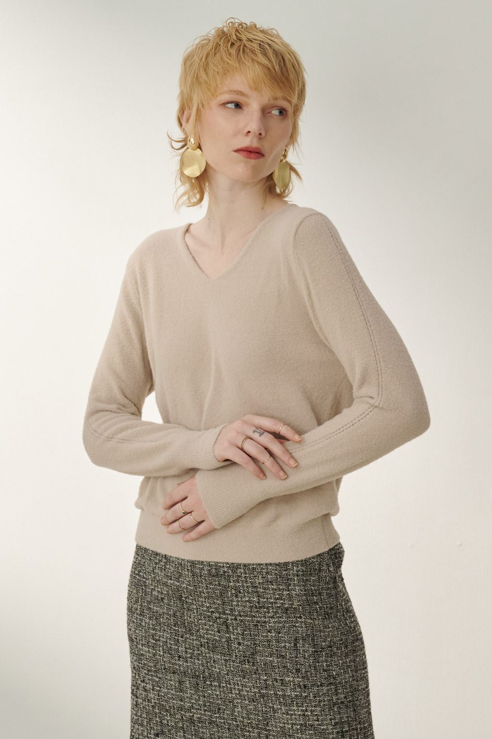 SST&C Brown Gray V-Neck Plush Sweater | 8662310002  (Outlet)_0