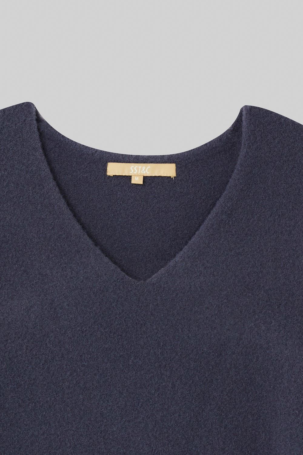 SST&C Dark Gray V-Neck Plush Sweater | 8662310003  (Outlet)_6
