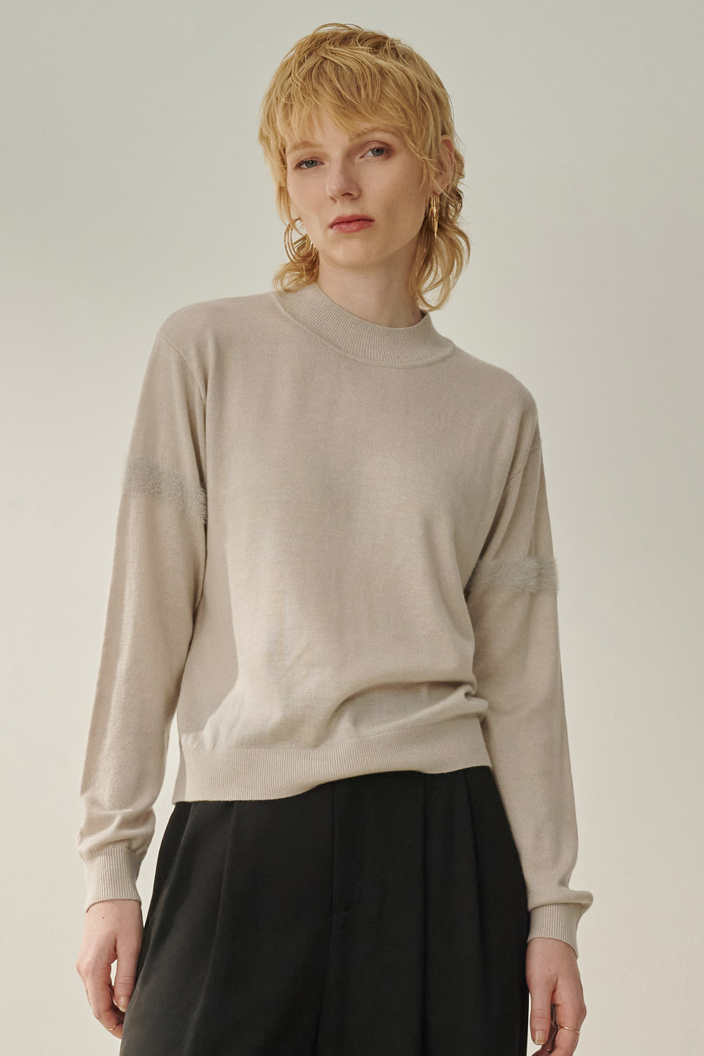 SST&C Wind Chime Color Slightly High Collar Patchwork Plush Sleeve Sweater | 8662310004  (Outlet)_0