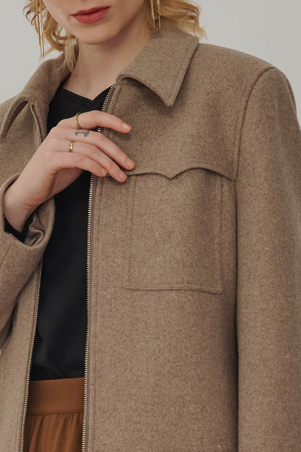 SST&C Wool Coat With Light Khaki Lapels and Straps | 8962310007  (Outlet)_5