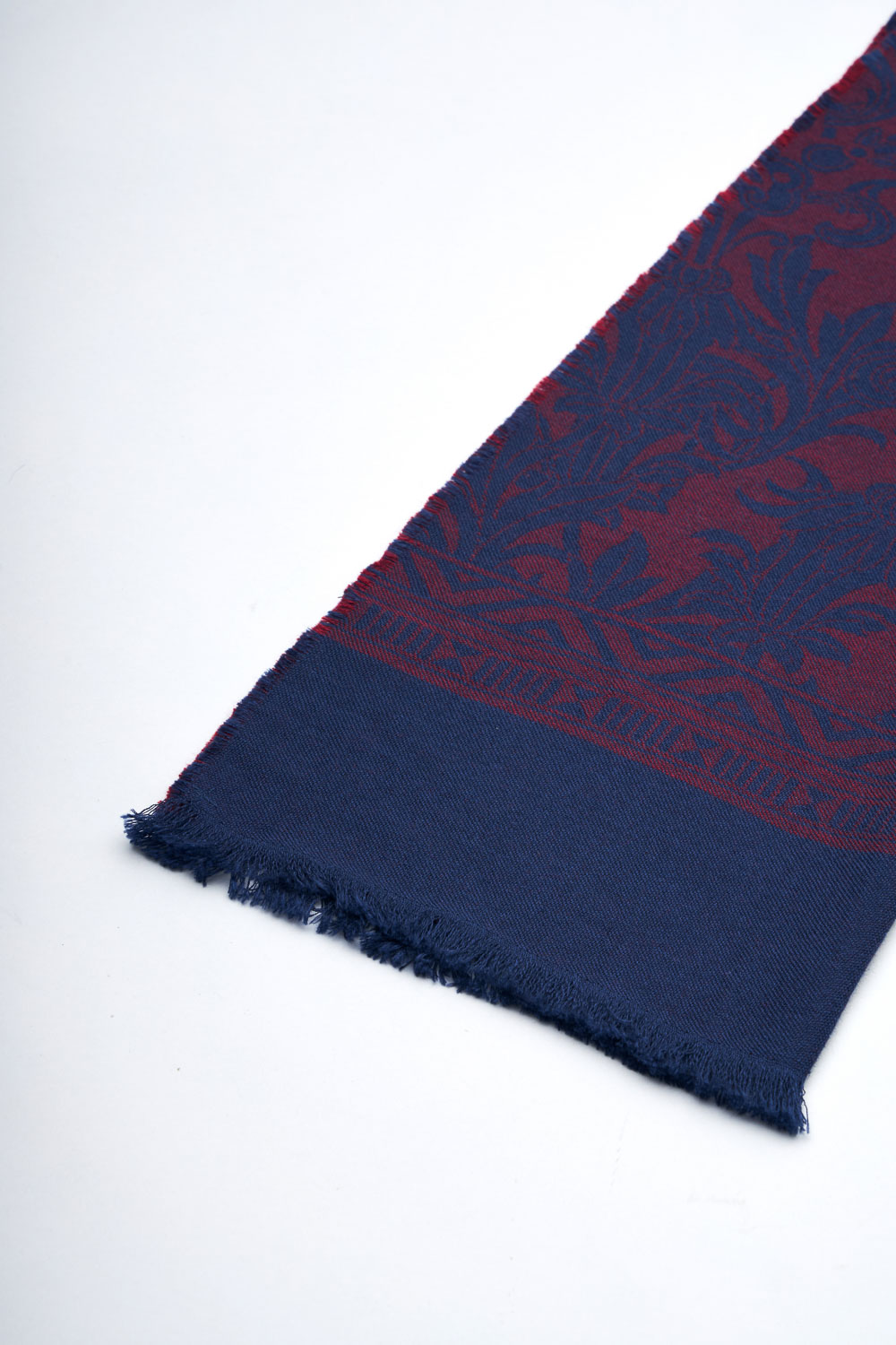 SST&C Blue and Red Floral Scarf | 3112309003  (Outlet)_1