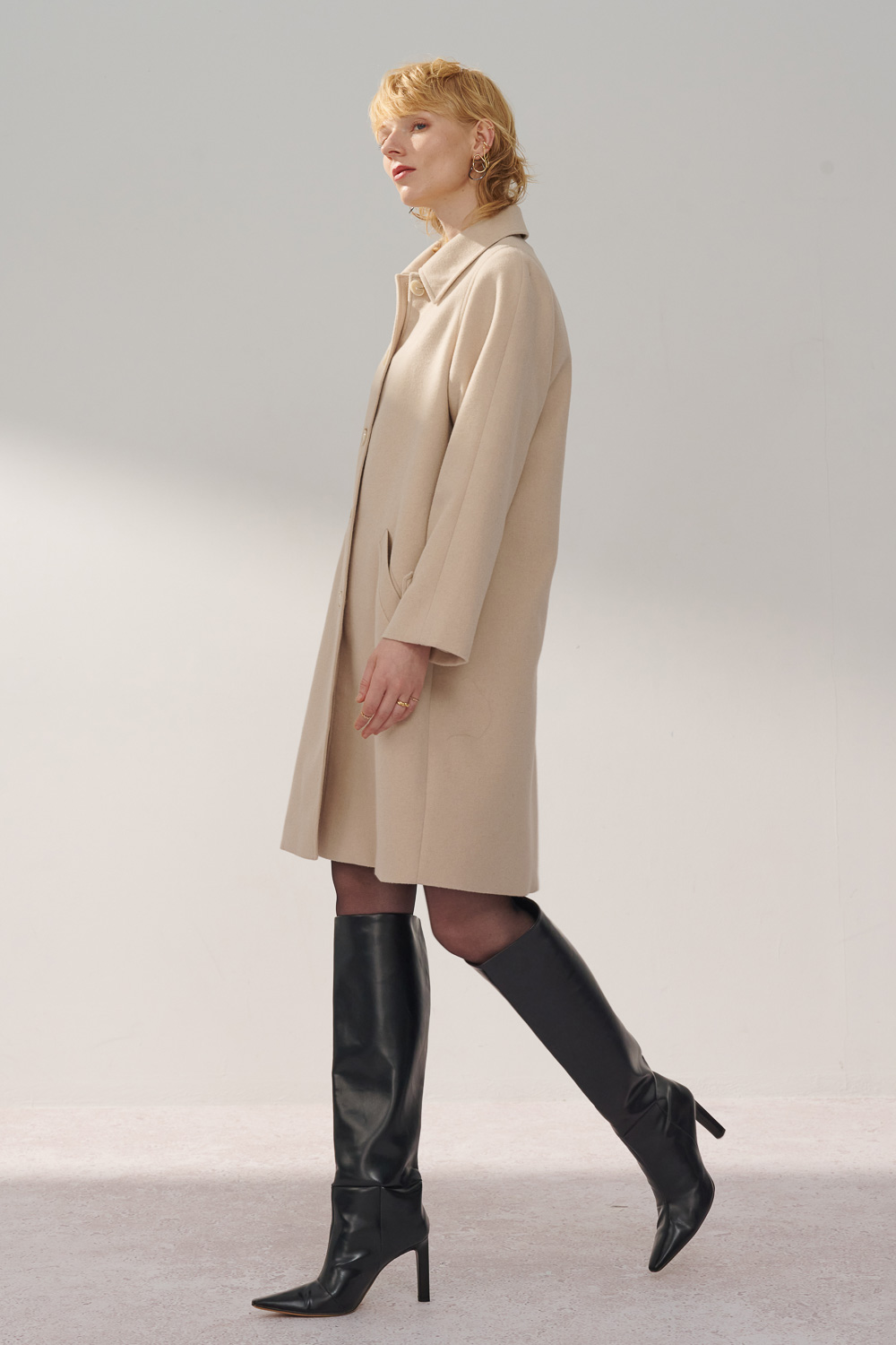 SST&C Light Khaki Lapel Coat | 8962311002  (Outlet)_4
