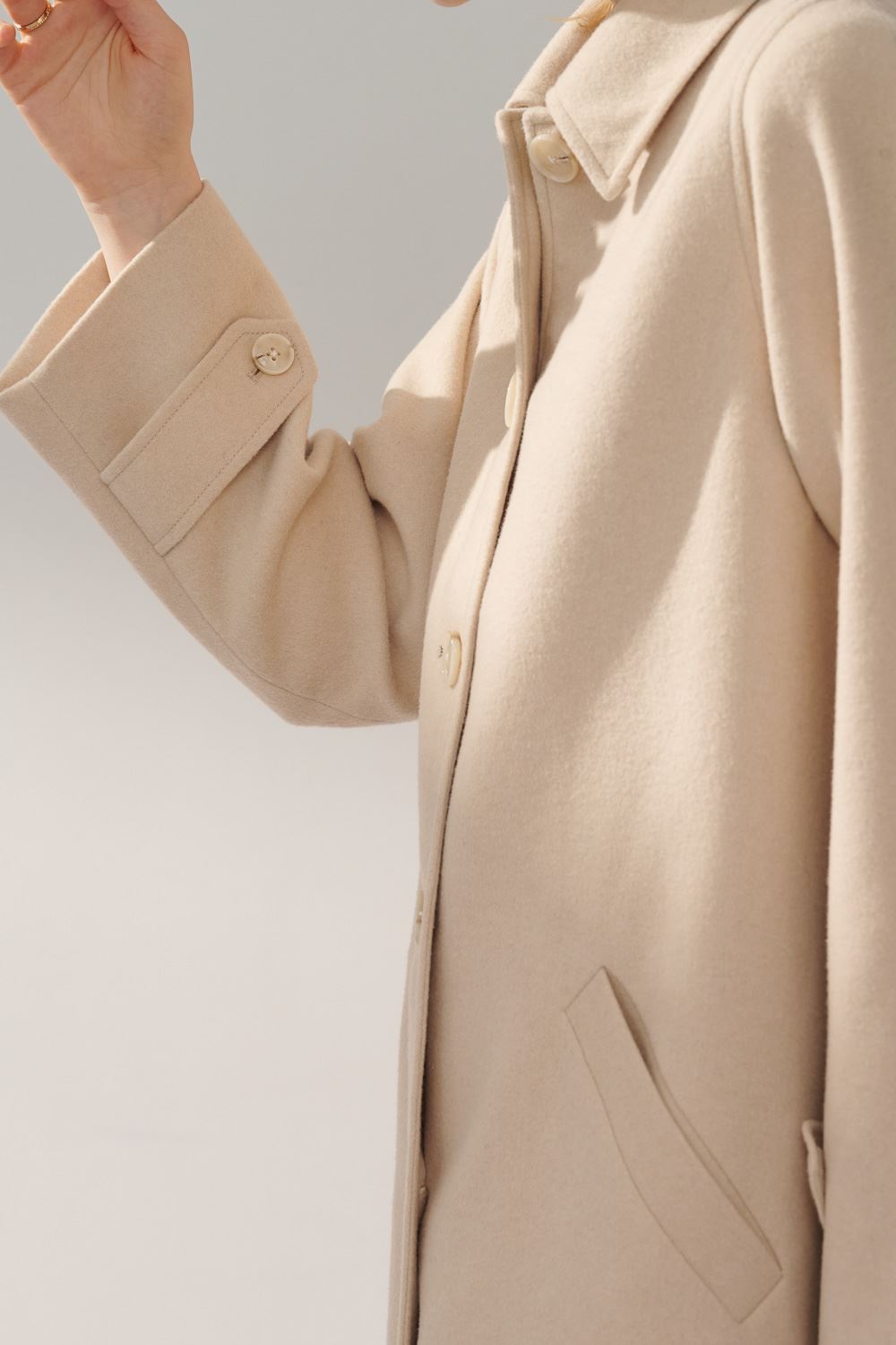 SST&C Light Khaki Lapel Coat | 8962311002  (Outlet)_6