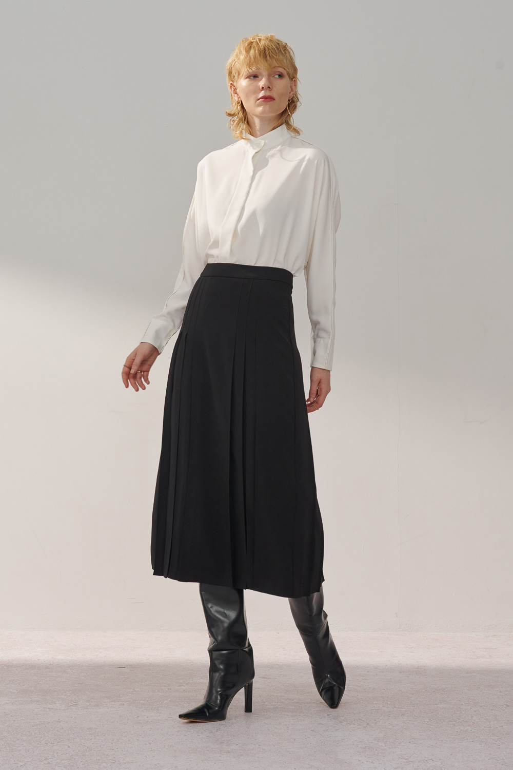 SST&C Black Pleated Long Skirt | 8362311004  (Outlet)_0