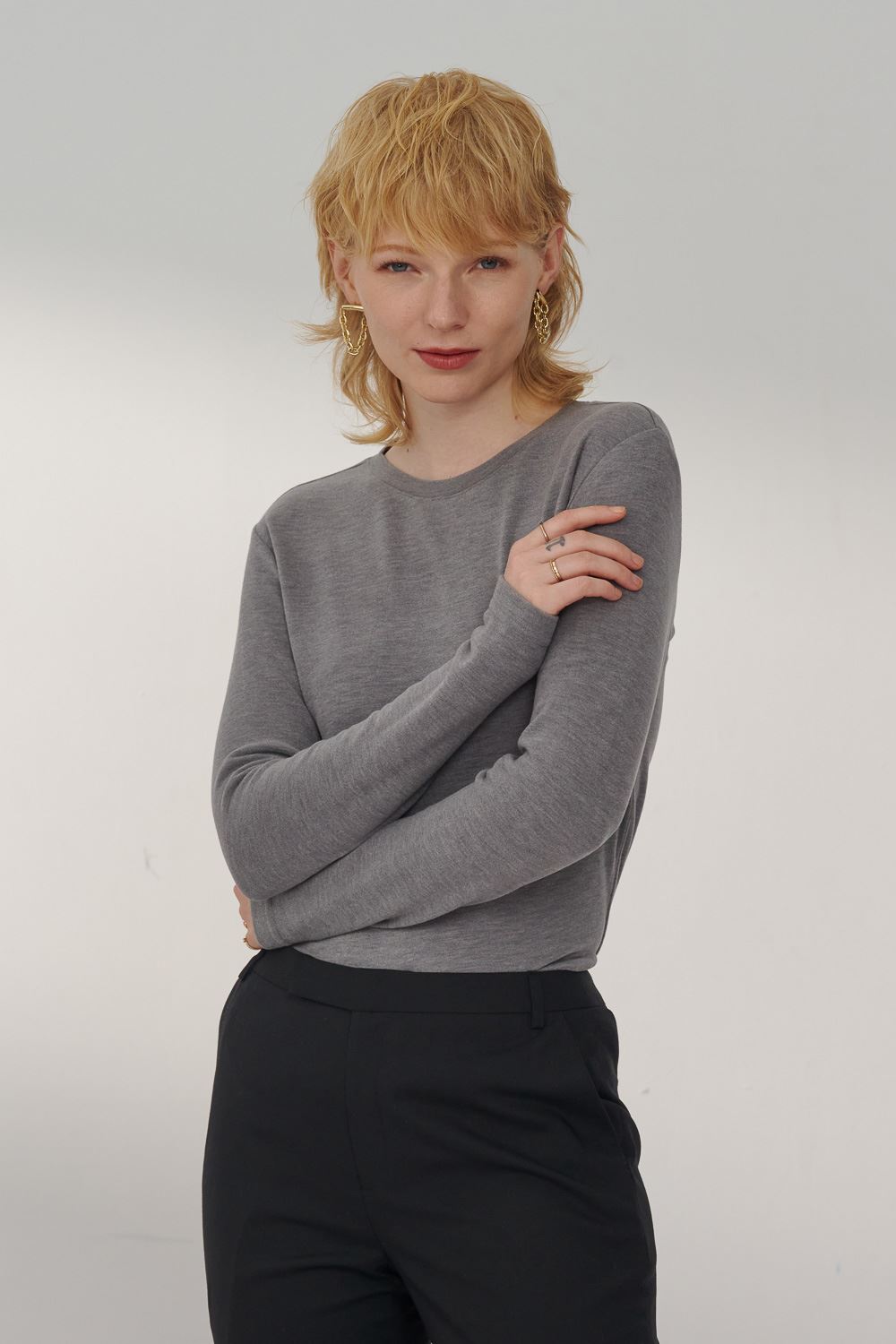 SST&C Dark Gray Round Neck Long Sleeve T-Shirt | 8762311002  (Outlet)_0