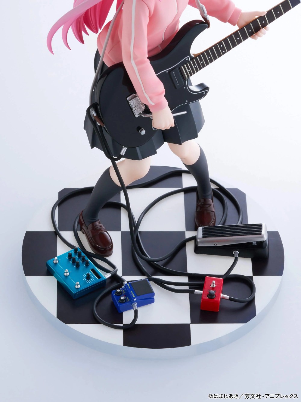 aniplex_1_7_pvc_figure_-