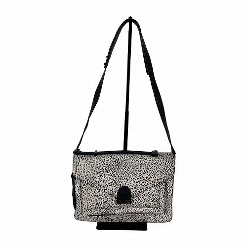 【宜蘭家樂福店】LOEFFLER RANDALL/包//