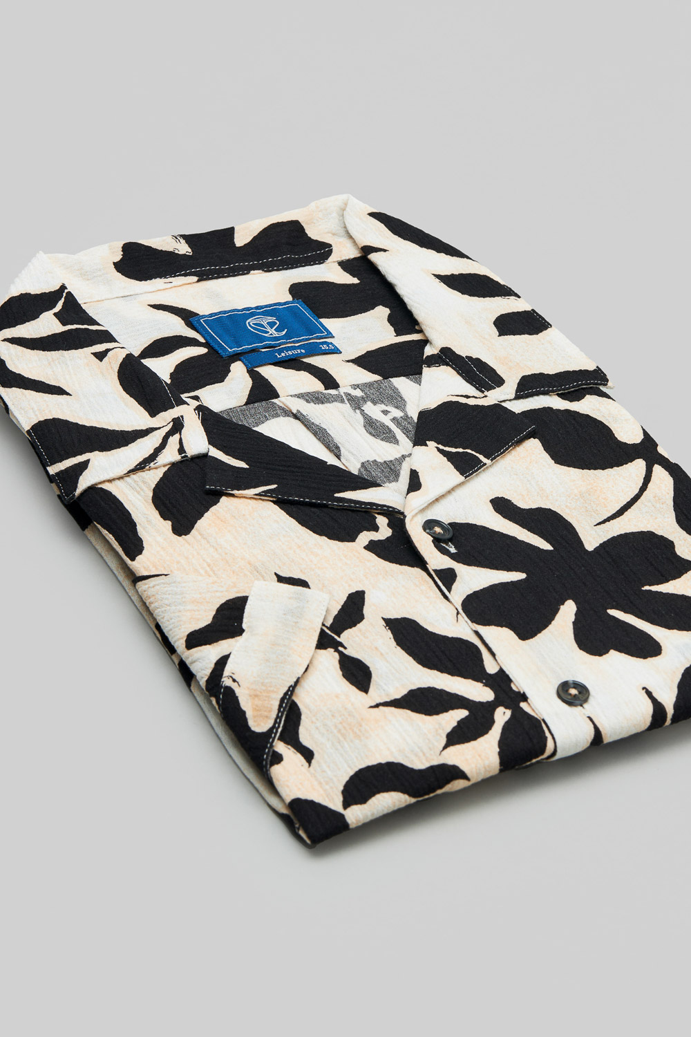 SST&C Black Large Printed Crepe Cuban Collar Loose Fit Short Sleeve Shirt | 0412402015  (Outlet)_6
